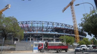 世体：巴萨等待诺坎普改造的完工证书，球场部分开放&amp;容纳27000人